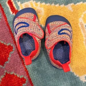 Baby / Toddler Nike Swoosh 1 - size 6